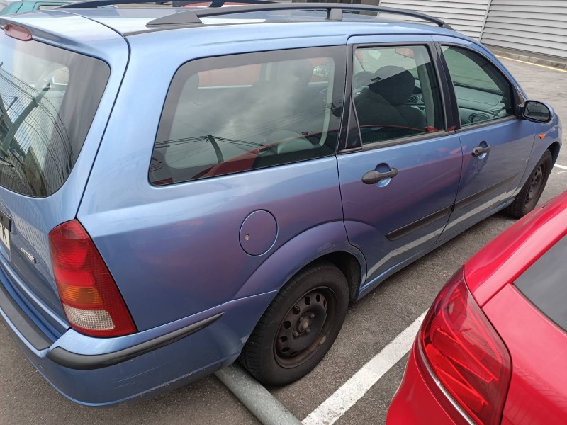 ford focus turnier (cak) del año 2003
