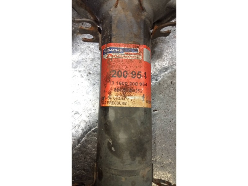 Recambio de amortiguador delantero derecho para audi a3 (8l) 1.6 ambition referencia OEM IAM 824903005253  