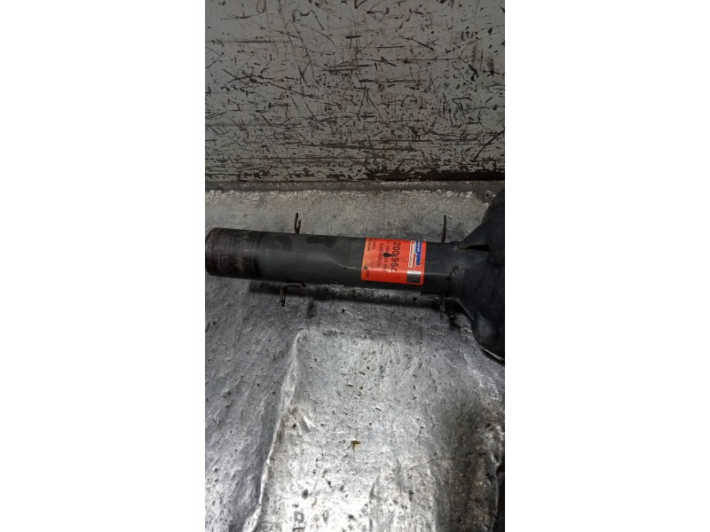 Recambio de amortiguador delantero izquierdo para audi a3 (8l) 1.6 ambition referencia OEM IAM 824903005253  