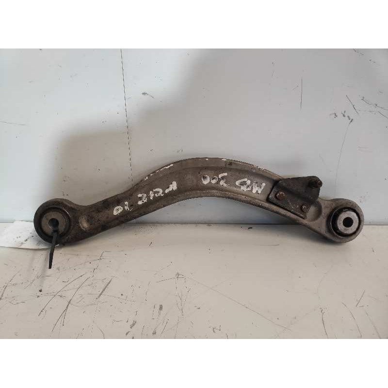 Recambio de brazo suspension superior trasero izquierdo para mercedes clase cls (w218) cls 350 cdi be (218.323) referencia OEM I