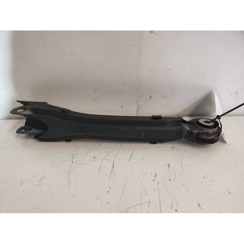 Recambio de brazo suspension inferior trasero derecho para mercedes clase cls (w218) cls 350 cdi be (218.323) referencia OEM IAM