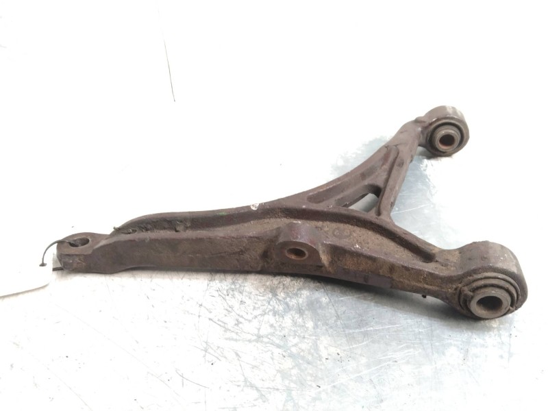 Recambio de brazo suspension inferior delantero derecho para citroen bx berlina 1.4 (150j) referencia OEM IAM   