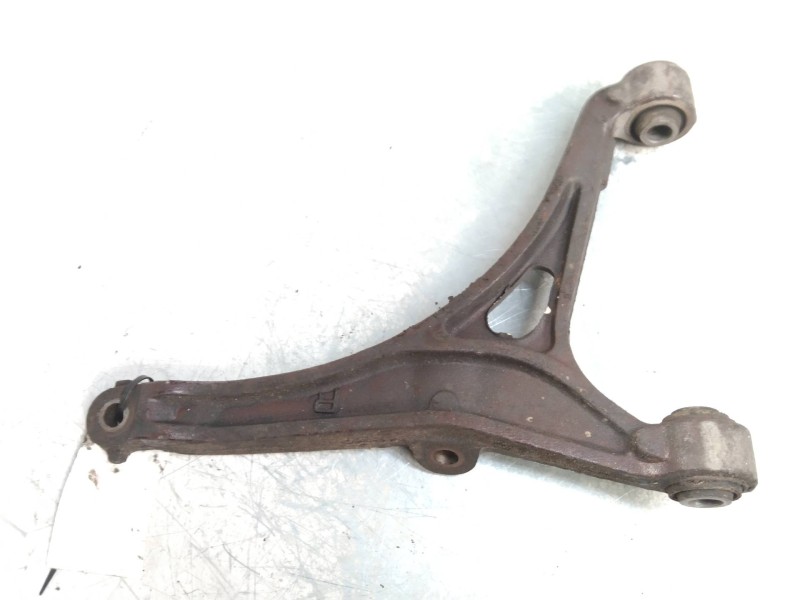 Recambio de brazo suspension inferior delantero izquierdo para citroen bx berlina 1.4 (150j) referencia OEM IAM   
