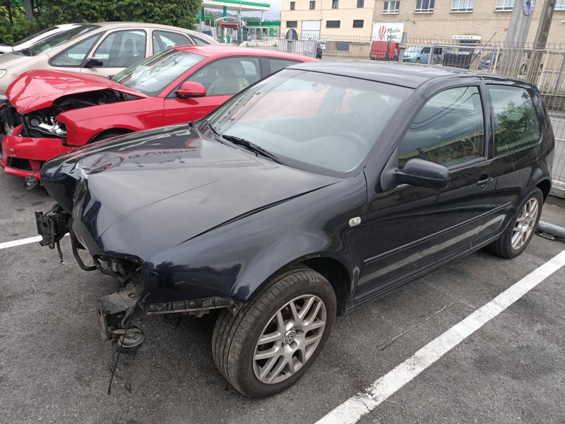 volkswagen golf iv berlina (1j1) del año 2000