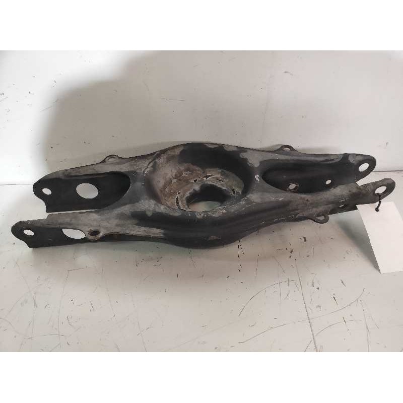 Recambio de brazo suspension inferior trasero derecho para mercedes clase cls (w218) cls 350 cdi be (218.323) referencia OEM IAM