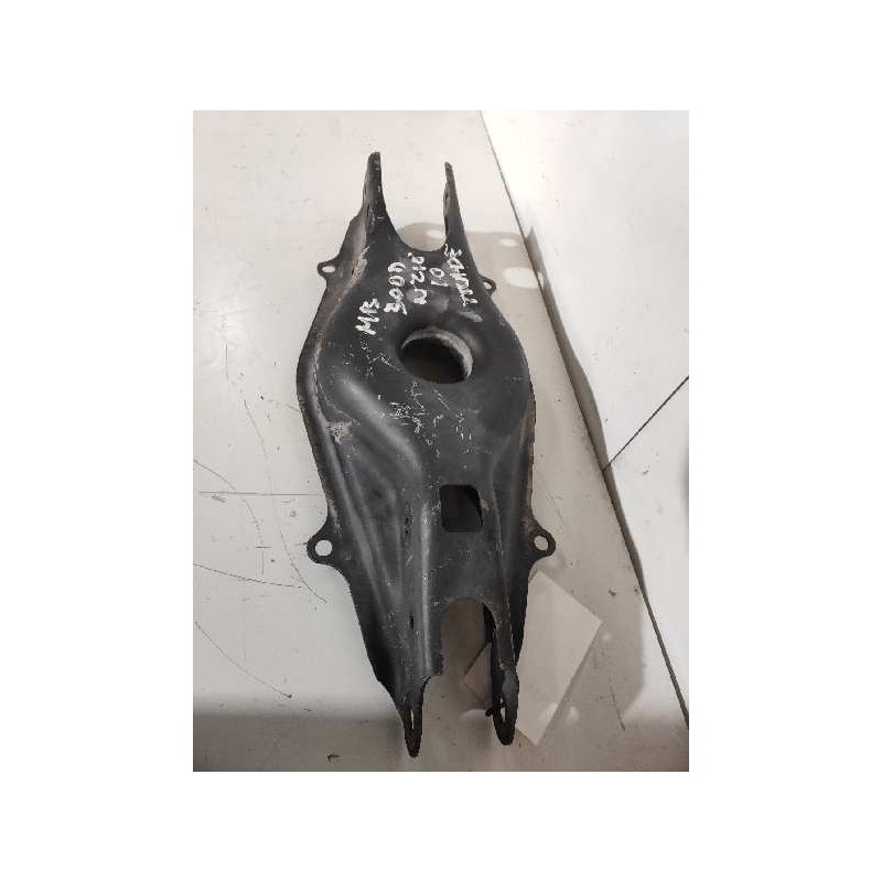 Recambio de brazo suspension inferior trasero derecho para mercedes clase cls (w218) cls 350 cdi be (218.323) referencia OEM IAM