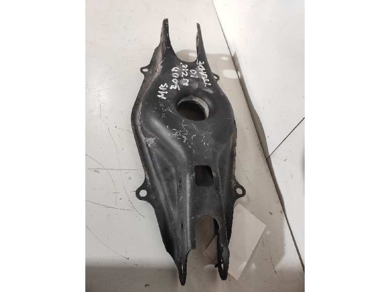 Recambio de brazo suspension inferior trasero derecho para mercedes clase cls (w218) cls 350 cdi be (218.323) referencia OEM IAM