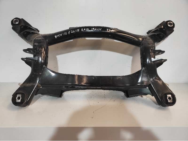 Recambio de puente trasero para bmw serie 1 lim. 5-trg. (f20) 118d referencia OEM IAM 6792505A22 5578931 CUNA TRASERA
