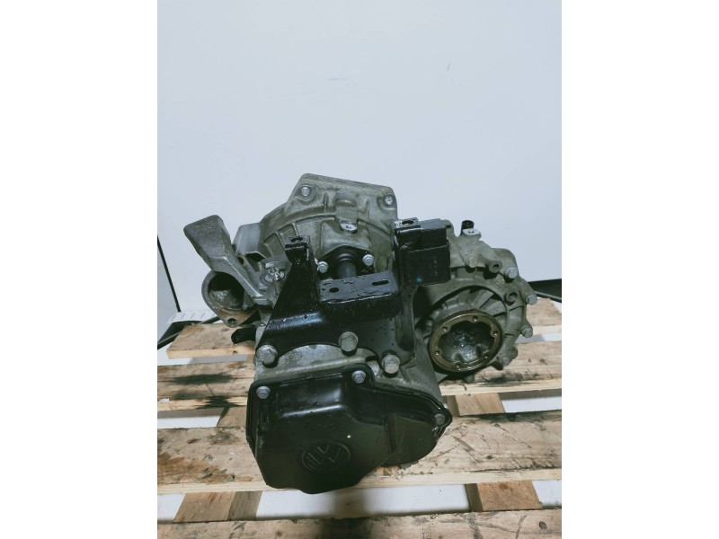 Recambio de caja cambios para volkswagen polo (6r1) crosspolo referencia OEM IAM KFK 15030 64 1188 