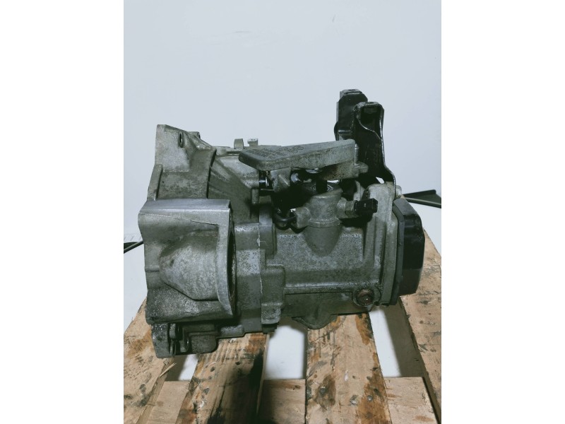 Recambio de caja cambios para volkswagen polo (6r1) crosspolo referencia OEM IAM KFK 15030 64 1188 