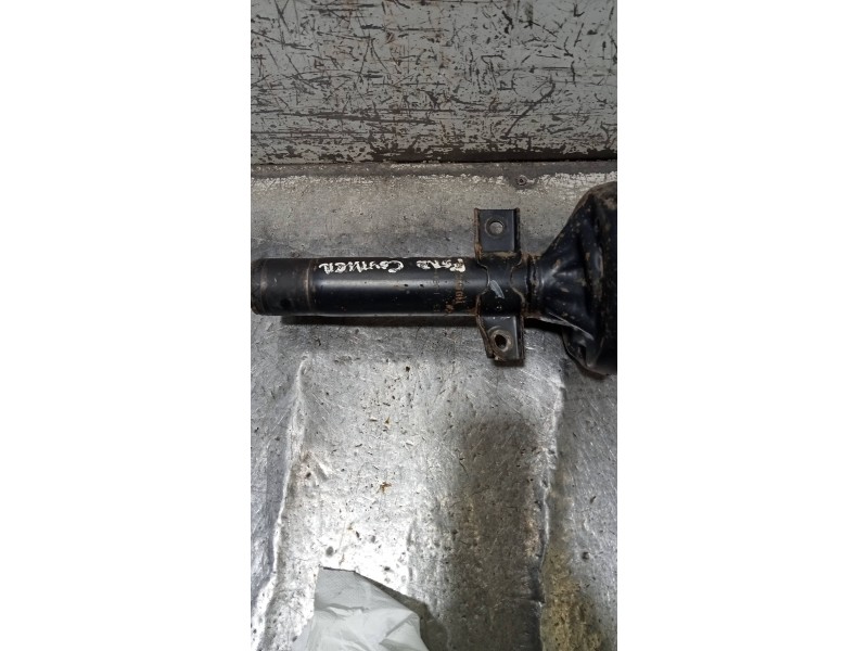 Recambio de amortiguador delantero izquierdo para ford fiesta courier familiar referencia OEM IAM 94FB18045EB  