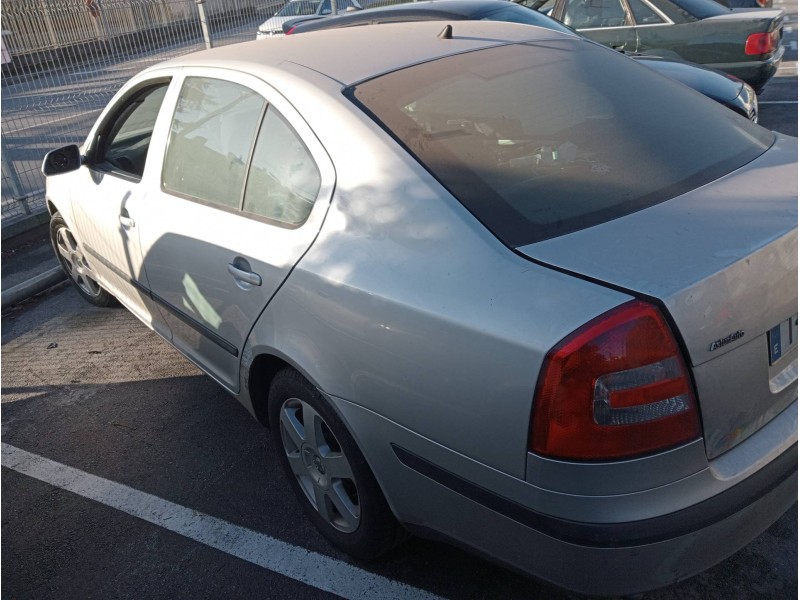 skoda octavia berlina (1z3) del año 2005