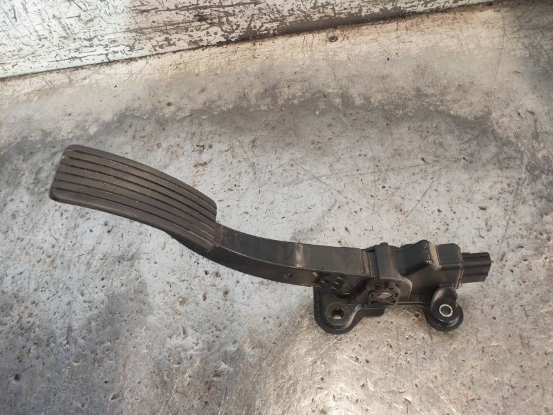 Recambio de potenciometro pedal para citroen c-crosser exclusive referencia OEM IAM 49814752419  
