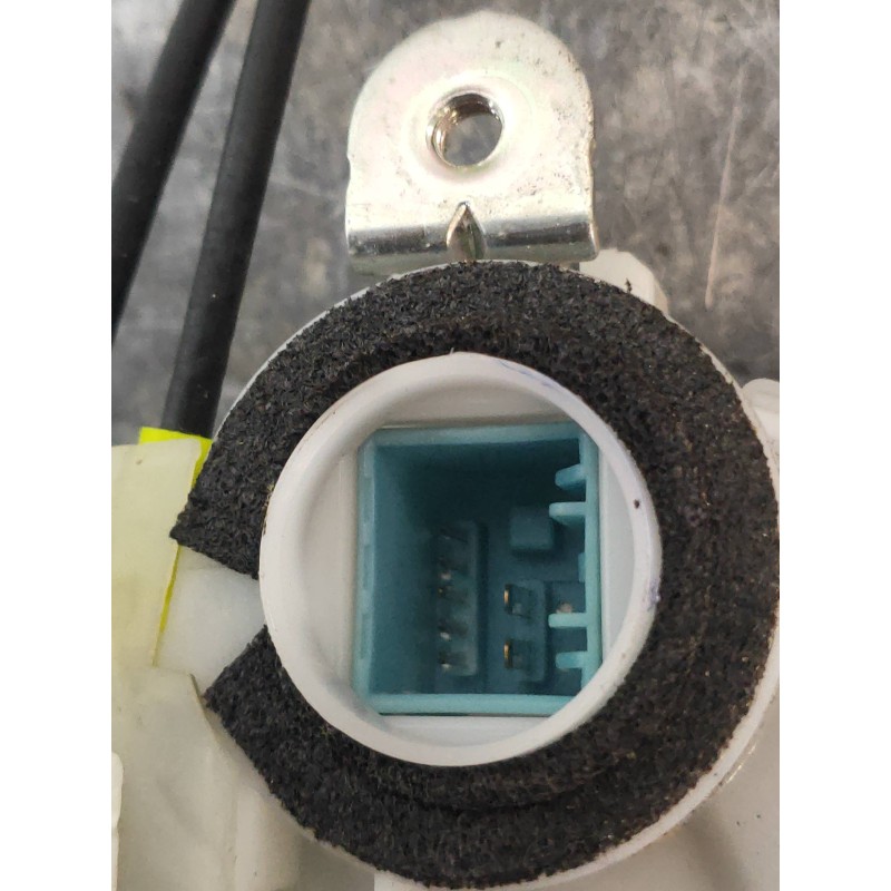 Recambio de motor cierre centralizado trasero derecho para honda civic lim.4 (fd) 1.8 es referencia OEM IAM 72611SMGG0  