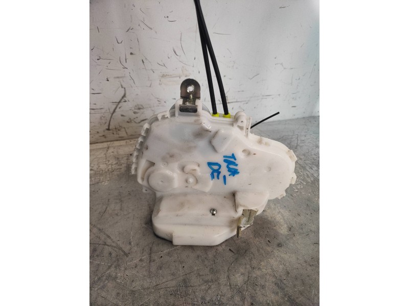 Recambio de motor cierre centralizado trasero derecho para honda civic lim.4 (fd) 1.8 es referencia OEM IAM 72611SMGG0  