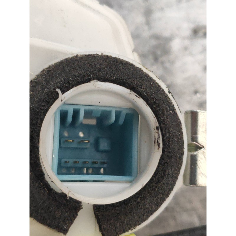 Recambio de motor cierre centralizado trasero izquierdo para honda civic lim.4 (fd) 1.8 es referencia OEM IAM 72651SMGG0  