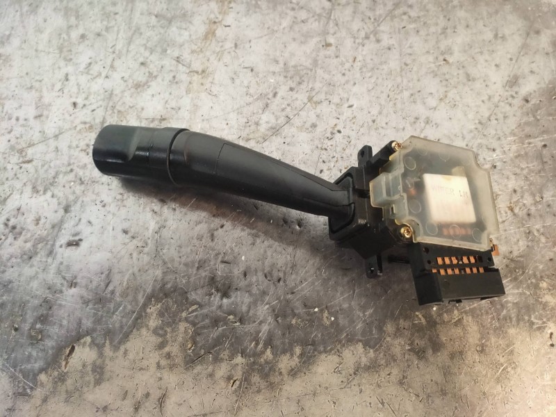 Recambio de mando limpia para ssangyong rexton rx 270 plus / 270 xdi plus referencia OEM IAM   