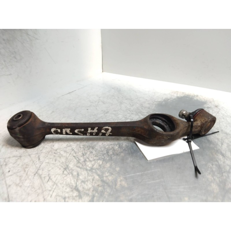Recambio de brazo suspension inferior delantero derecho para ford escort berl./turn./cab./express 1.6 referencia OEM IAM   