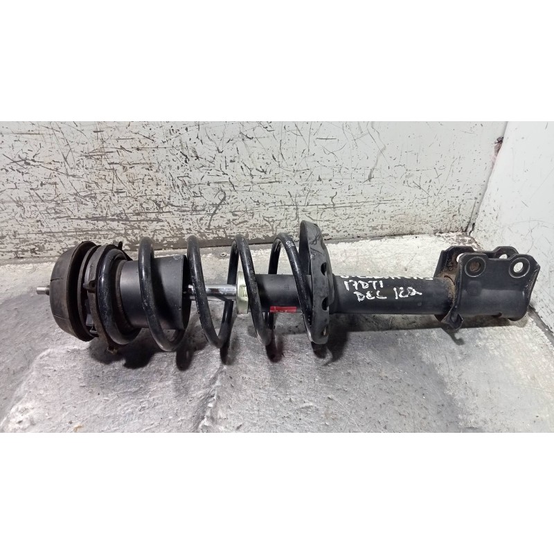 Recambio de amortiguador delantero izquierdo para opel corsa c comfort referencia OEM IAM   