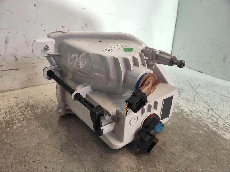 Recambio de faro antiniebla derecho para ford kuga (cbs) 1.5 ecoboost cat referencia OEM IAM GV4413B220A  