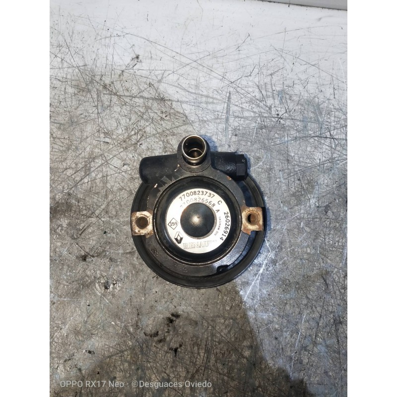 Recambio de bomba direccion para renault laguna (b56) 2.0 d rn (b56f/g) referencia OEM IAM 7700823737 770082658A 26026914