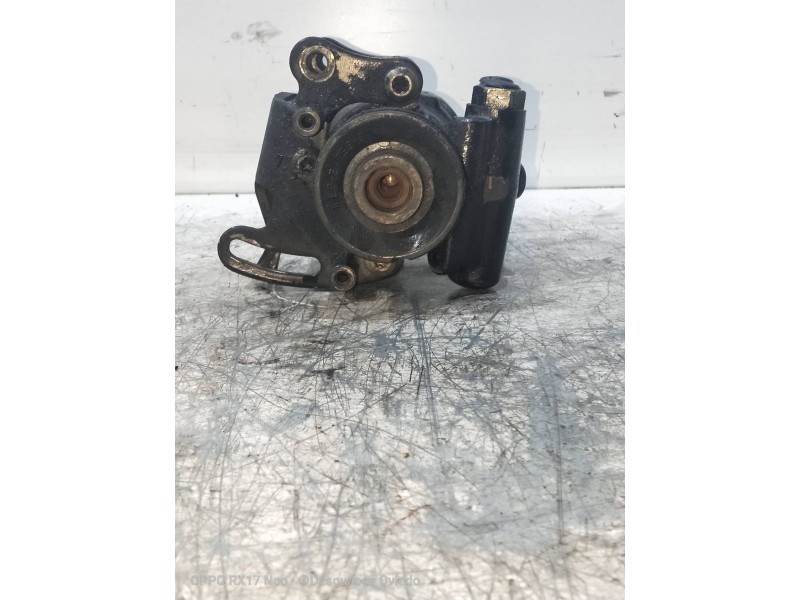 Recambio de bomba direccion para mercedes clase c (w202) berlina 220 cdi (202.133) referencia OEM IAM   