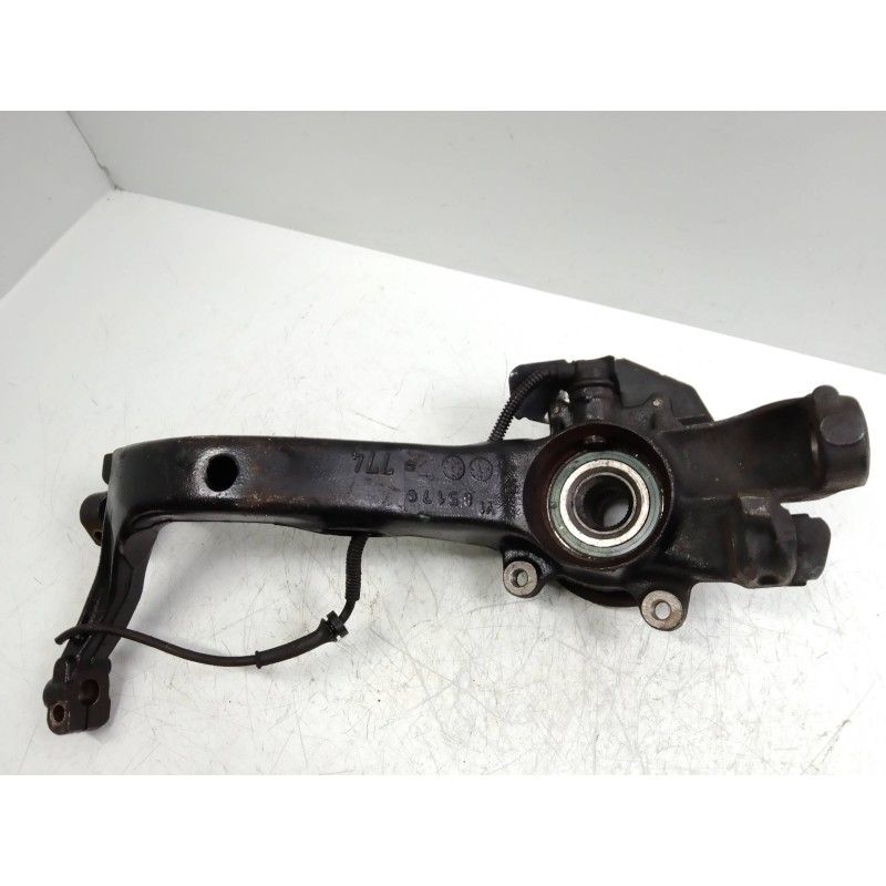 Recambio de mangueta delantera izquierda para audi a4 berlina (b5) 2.5 tdi quattro referencia OEM IAM   