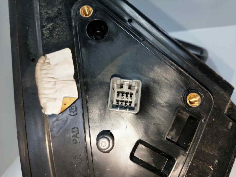 Recambio de retrovisor derecho para kia cee´d referencia OEM IAM   ELECTRICO