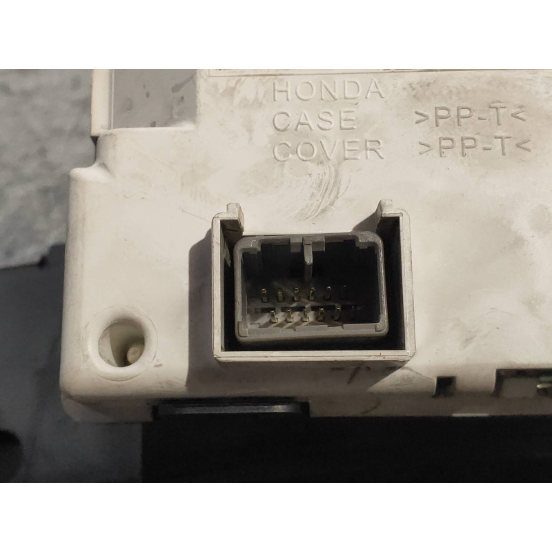 Recambio de cuadro instrumentos para honda civic lim.4 (fd) 1.8 es referencia OEM IAM HR0343504  