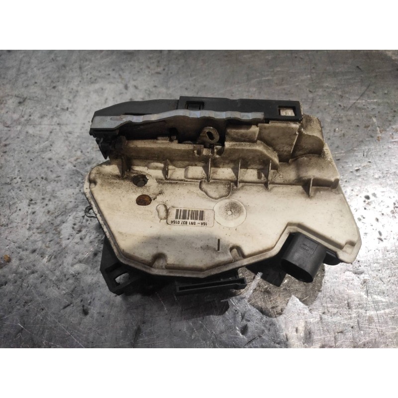 Recambio de motor cierre centralizado delantero derecho para seat ibiza sc (6j1) sport referencia OEM IAM 5N1837016A 16A5N183701