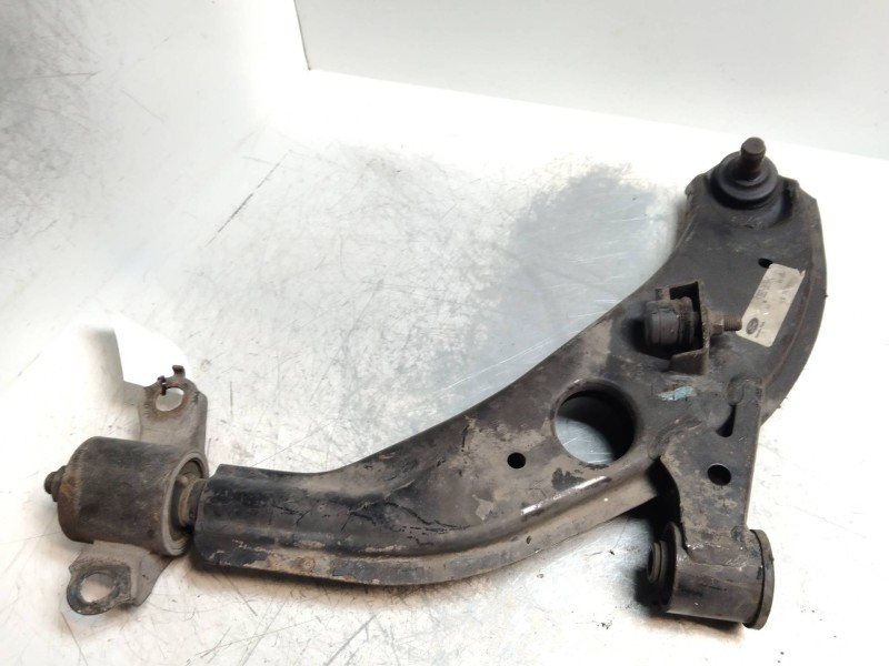 Recambio de brazo suspension inferior delantero izquierdo para ford probe 2.5 v6 24v cat referencia OEM IAM   