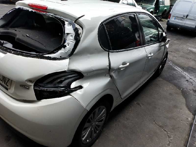 peugeot 208 del año 2016