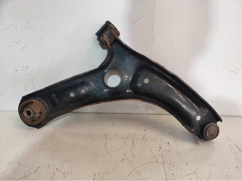 Recambio de brazo suspension inferior delantero izquierdo para hyundai i20 classic referencia OEM IAM   