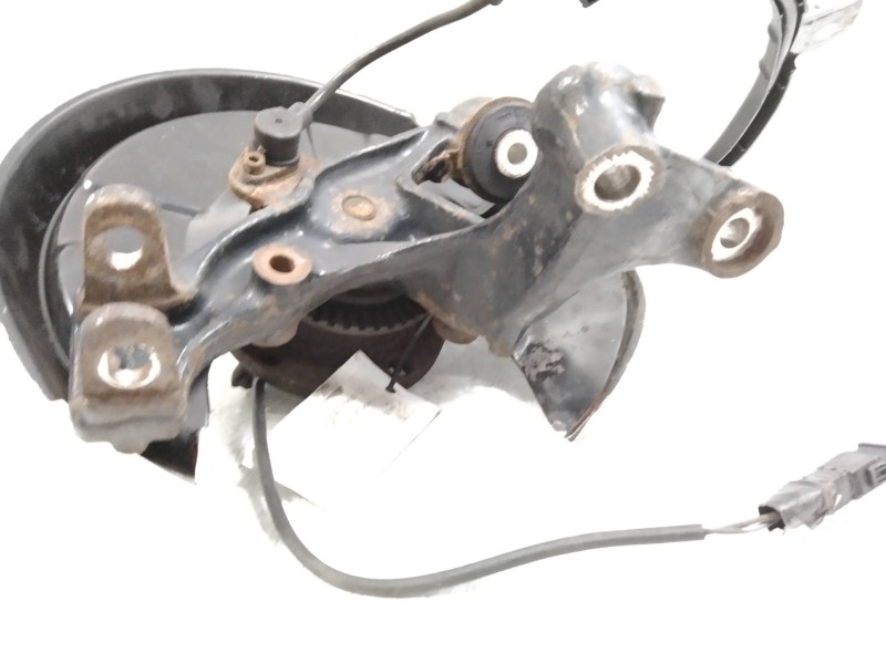 Recambio de mangueta trasera izquierda para audi rs4 avant (b5) referencia OEM IAM    Recambio de mangueta trasera izquierda para audi rs4 avant (b5) referencia OEM IAM