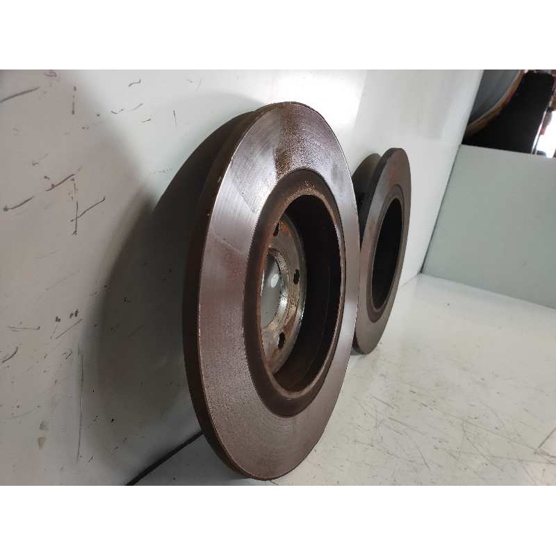 Recambio de disco freno trasero para mercedes clase cla (w117) cla 200 cdi (117.308) referencia OEM IAM   