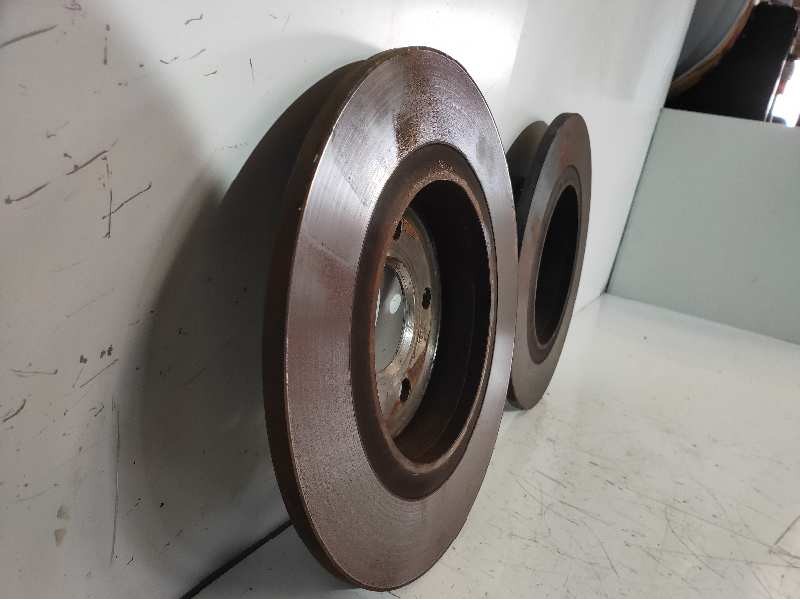 Recambio de disco freno trasero para mercedes clase cla (w117) cla 200 cdi (117.308) referencia OEM IAM   