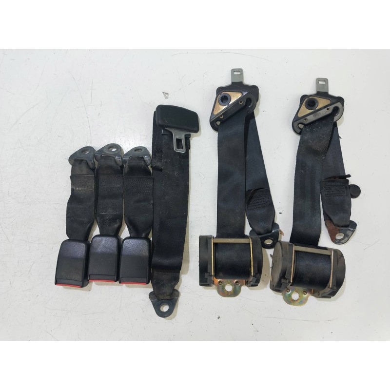 Recambio de juego cinturones trasero para peugeot 106 (s2) 1.5 diesel cat (tud5 / vjx) referencia OEM IAM   5P