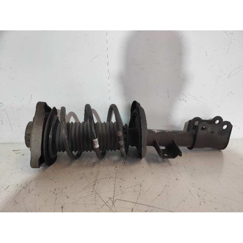 Recambio de amortiguador delantero izquierdo para mercedes clase cla (w117) cla 200 cdi (117.308) referencia OEM IAM A1763201938