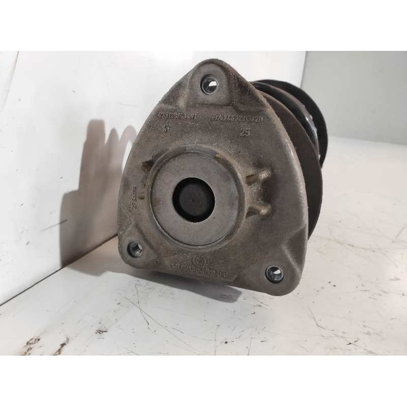 Recambio de amortiguador delantero izquierdo para mercedes clase cla (w117) cla 200 cdi (117.308) referencia OEM IAM A1763201938