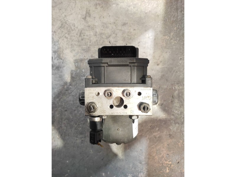 Recambio de abs para alfa romeo 147 (190) 2.0 selespeed distinctive referencia OEM IAM 0265225033 46557538 0265950020