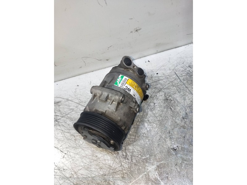 Recambio de compresor aire acondicionado para opel astra h berlina elegance referencia OEM IAM 383601234 24466996 