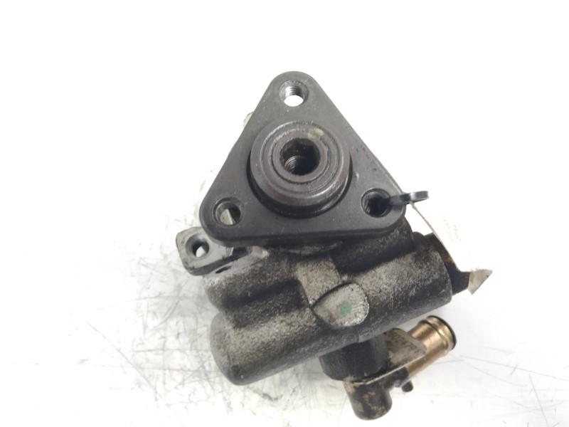 Recambio de bomba direccion para fiat punto berl. (176) 1.7 turbodiesel referencia OEM IAM   