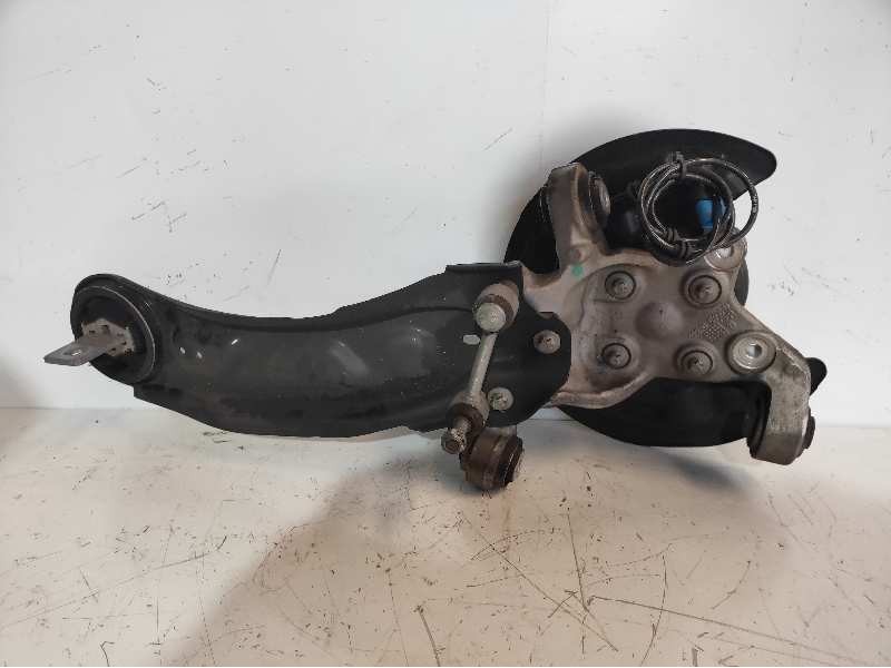 Recambio de mangueta trasera derecha para mercedes clase cla (w117) referencia OEM IAM 2460406  