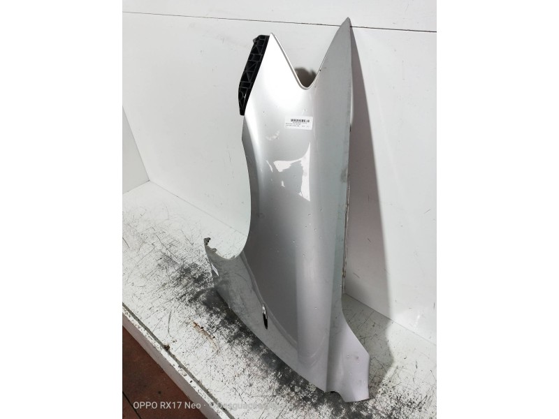 Recambio de aleta delantera izquierda para lexus is200 (ds2/is2) 220d referencia OEM IAM   