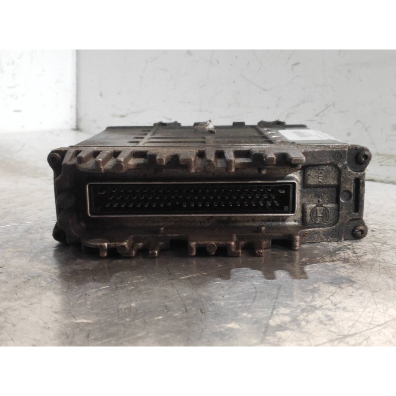 Recambio de centralita motor uce para renault megane i coach/coupe (da0) 1.6e alize referencia OEM IAM 0281001810 7700110646 HOM