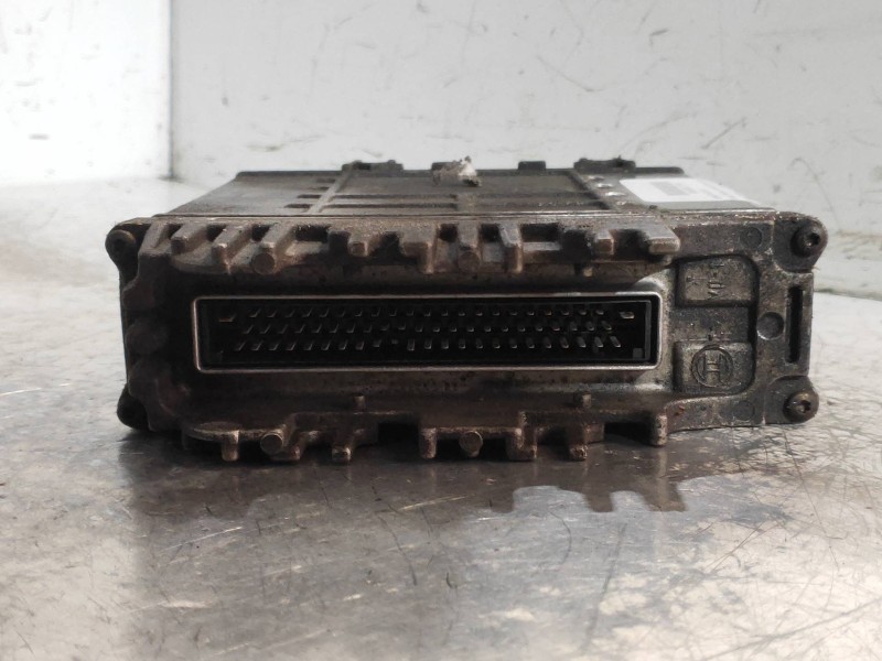 Recambio de centralita motor uce para renault megane i coach/coupe (da0) 1.6e alize referencia OEM IAM 0281001810 7700110646 HOM