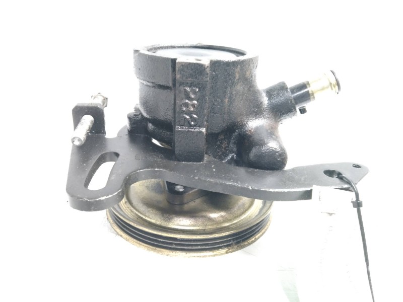 Recambio de bomba direccion para fiat punto berlina (176) 1.2 cat referencia OEM IAM 26071300 46541004 