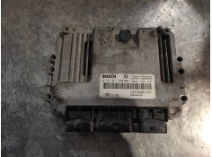 Recambio de centralita motor uce para renault trafic caja cerrada (ab 4.01) doble cabina l1h1 2,7t referencia OEM IAM 0281011530