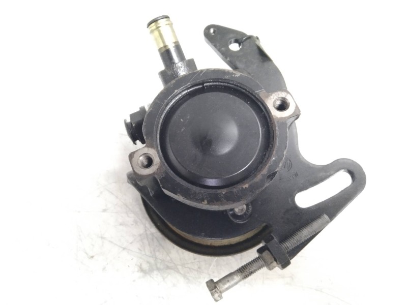 Recambio de bomba direccion para fiat punto berlina (176) 1.2 cat referencia OEM IAM 26071300 46541004 