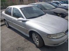 opel vectra b berlina del año 2001